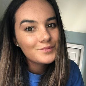 Meet your Posher, Casey